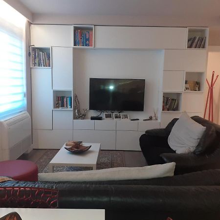 Lake View Apartment Tirana Eksteriør billede