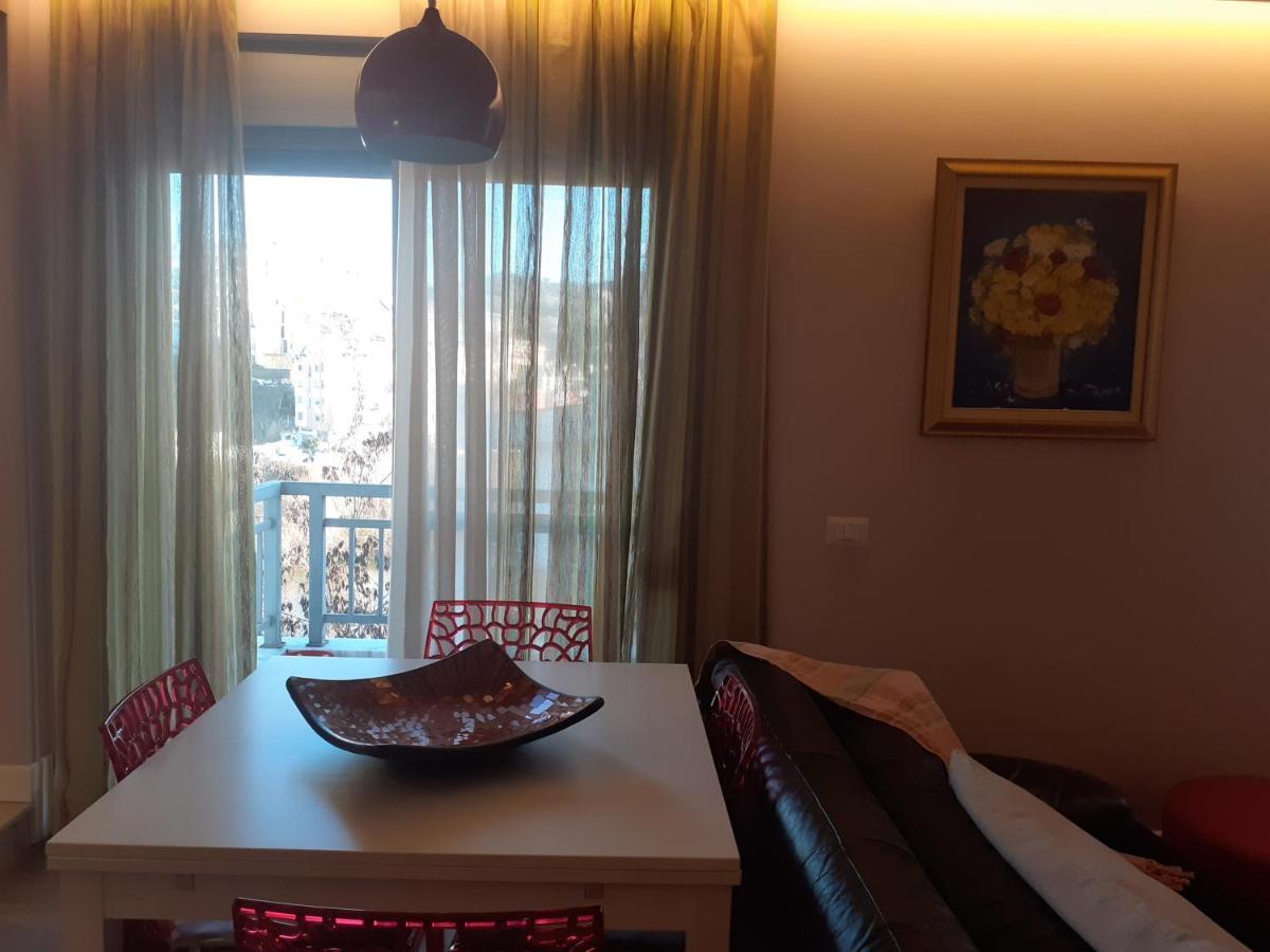 Lake View Apartment Tirana Eksteriør billede